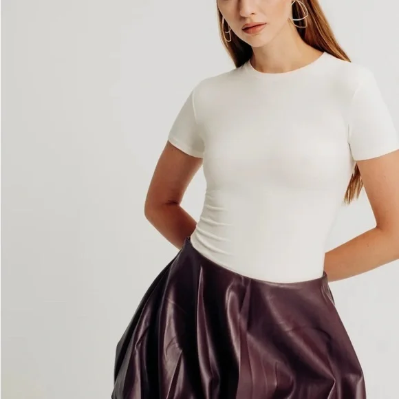 Free people BNWT sz Med Torn by Ronny Kobo Paloma Skirt Merlot 
DARK MERLOT - Picture 6 of 10